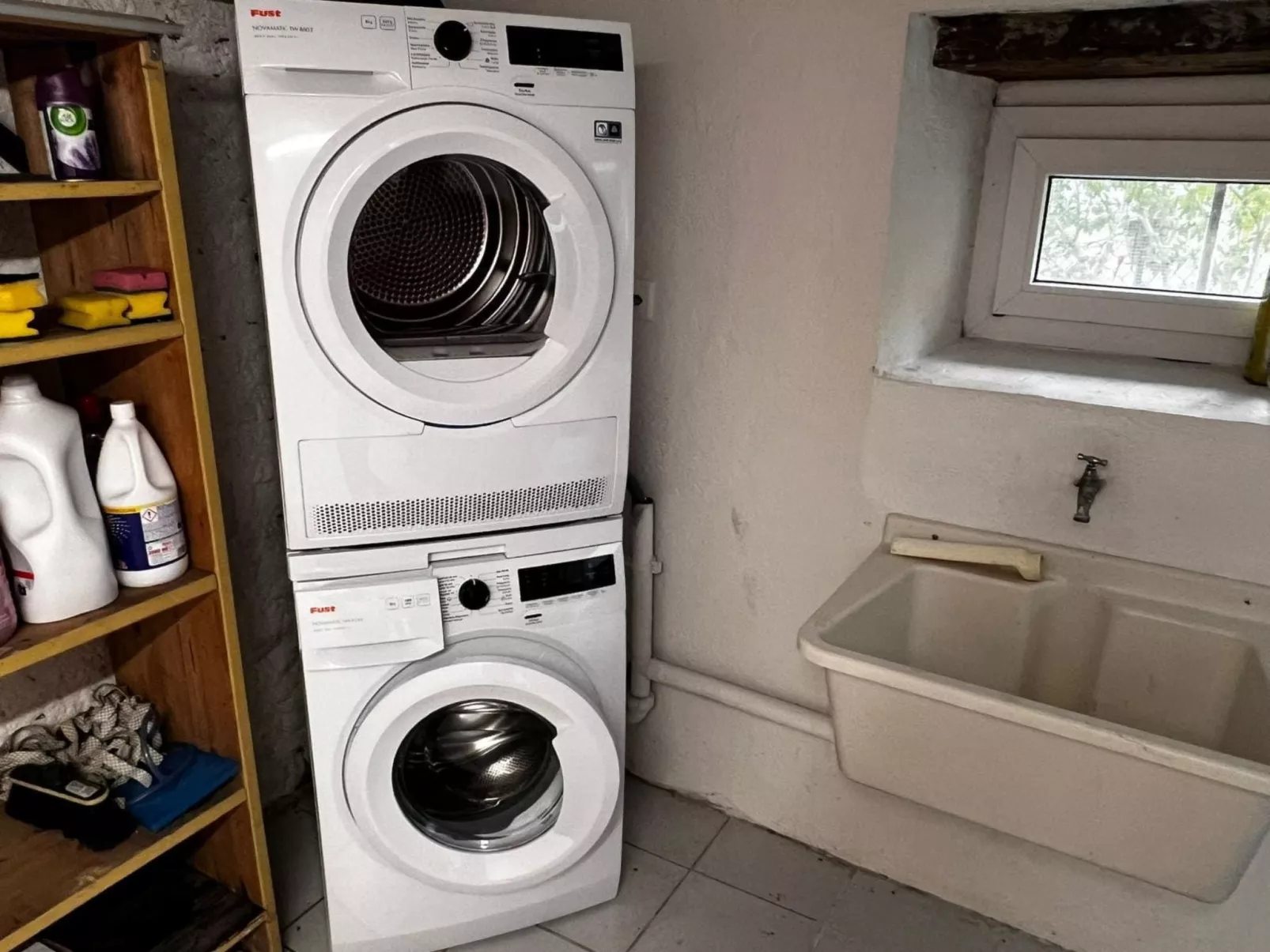 Al Sciresée House, am Fuße des geschützten Waldes-Dedans