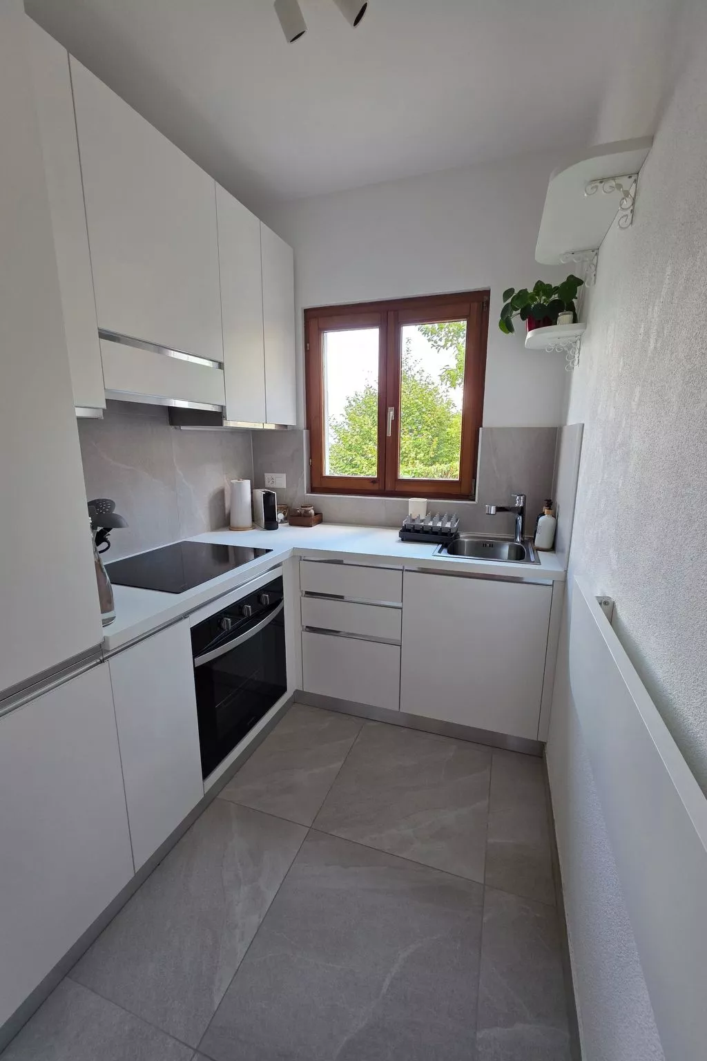 Casa Melitta' Ferien mit schönem Seeblick-Drinnen