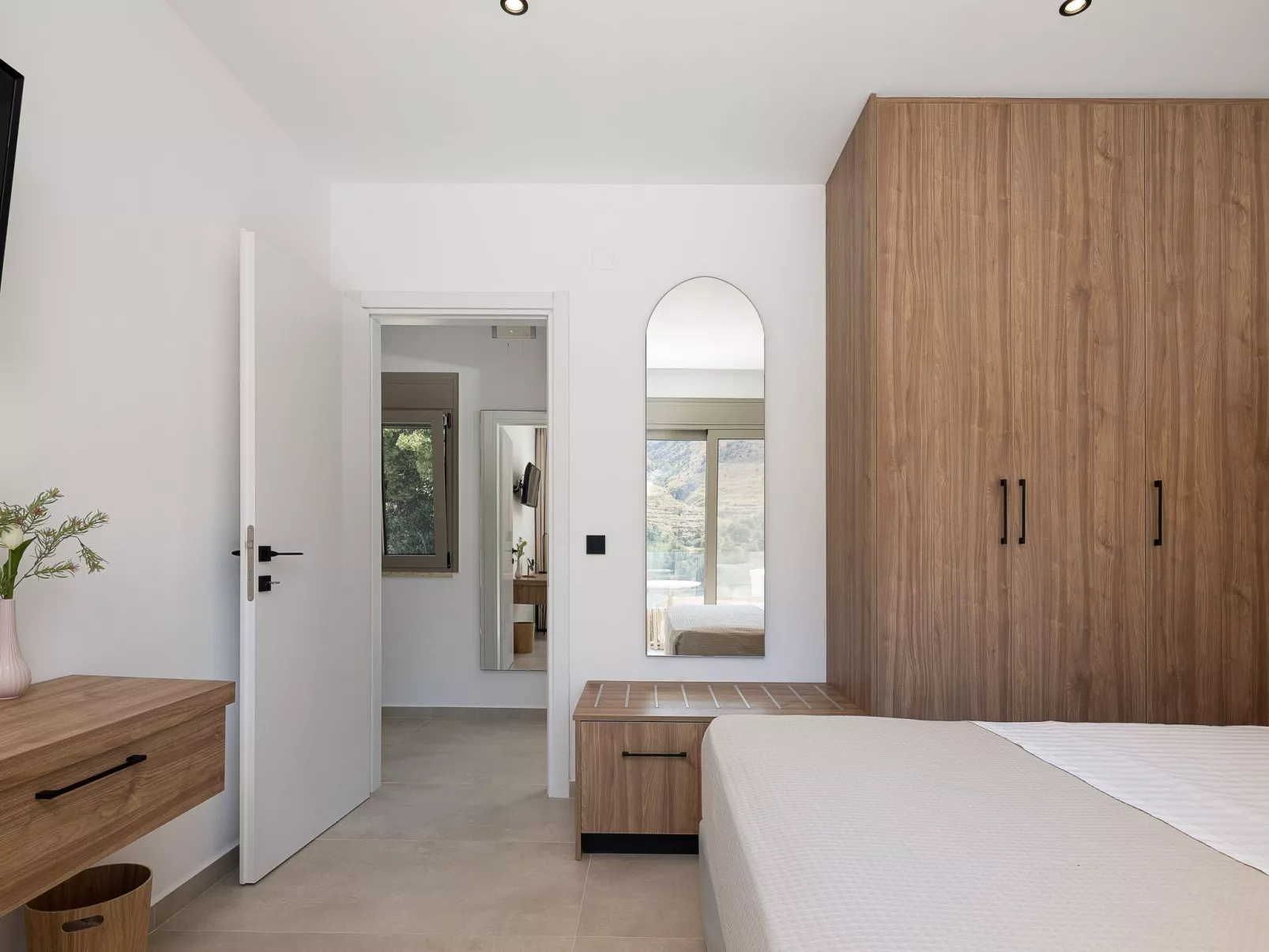 Imbros Villa lll -''Gratis''Beheizter Pool in den Bergen-Inside