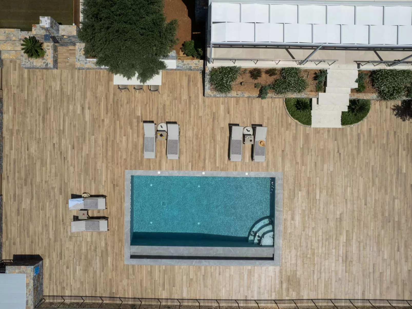 Villa mit Grillplatz und privatem beheiztem Pool-Dehors