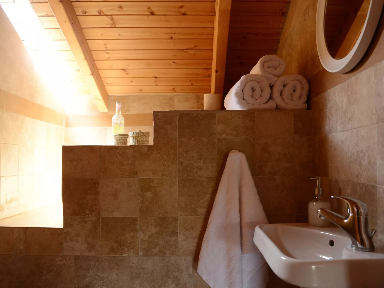 Schönes Landhaus mit 3 Schlafzimmern in der Nähe von Nafplio.-Inside