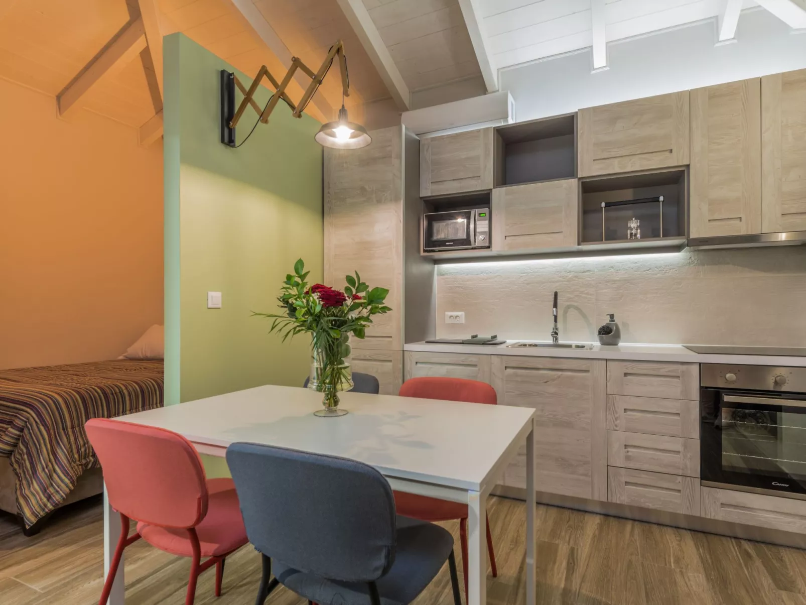 In Arkadii mit Außenpool-Drinnen