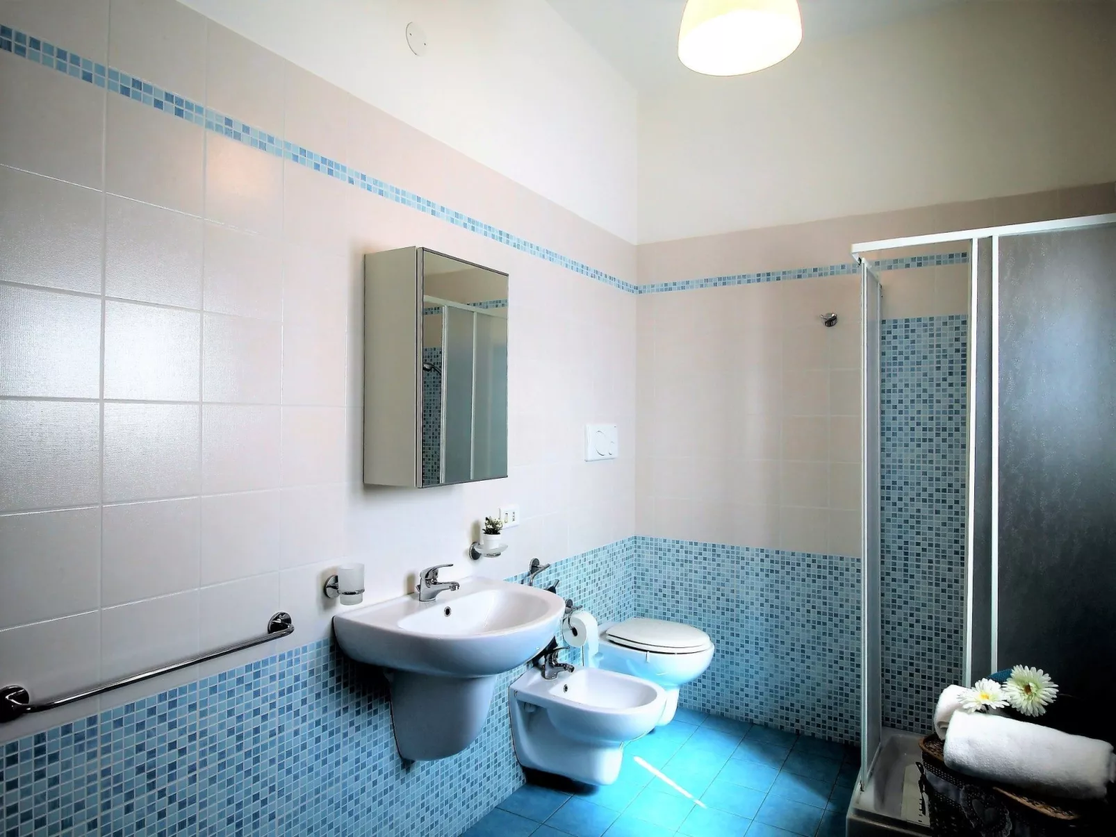 In Pulsano mit Garten-Drinnen