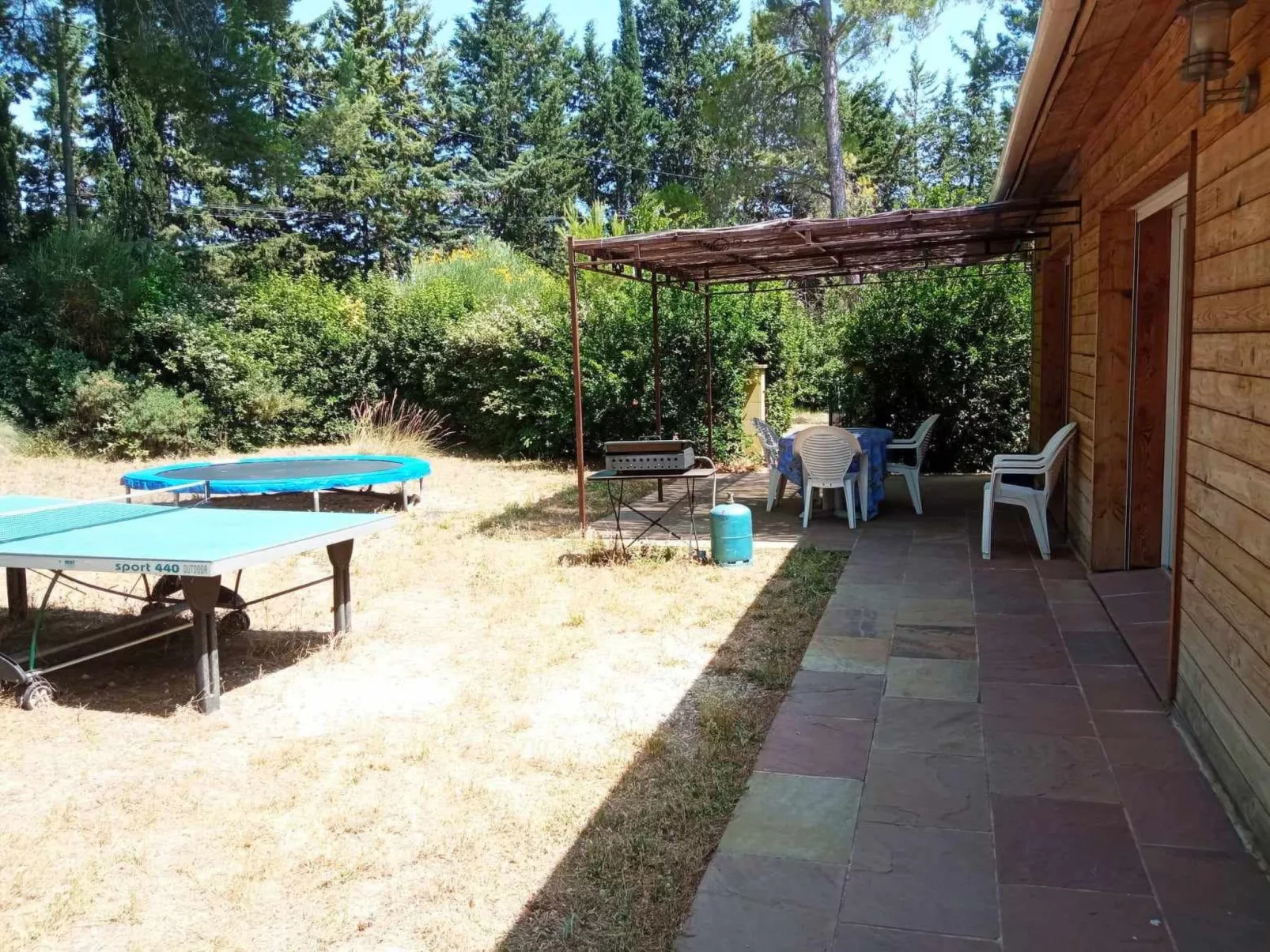 La petite maison sous les pinins-innenpool-Image-tags.info