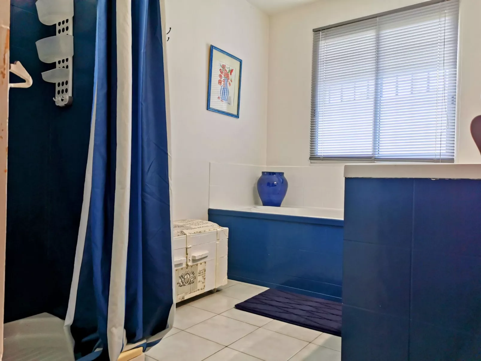 Auf dem Land mit Pool-Inside