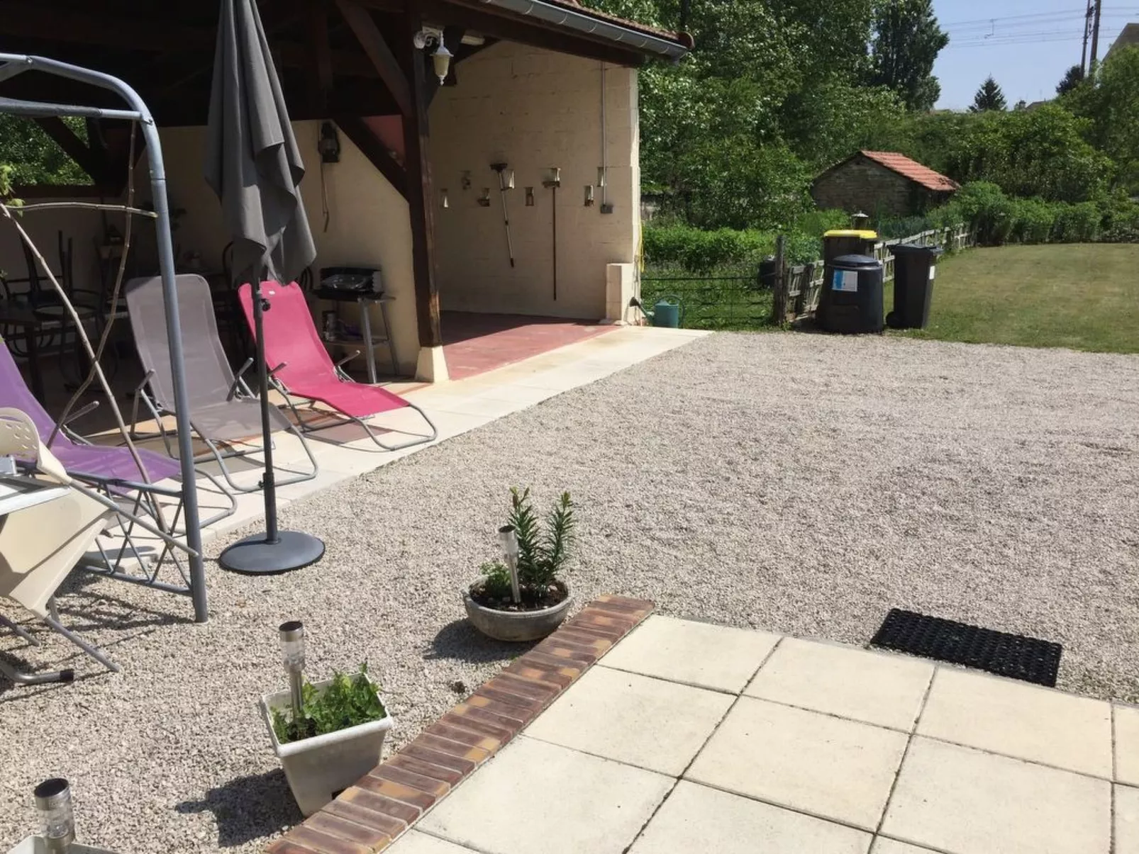 Villa Roland in Burgund 125m2 4 Sterne-Draußen