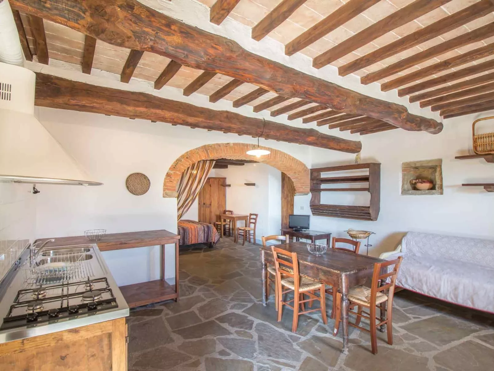 Bauernhaus Borgo Santarsa-Inside