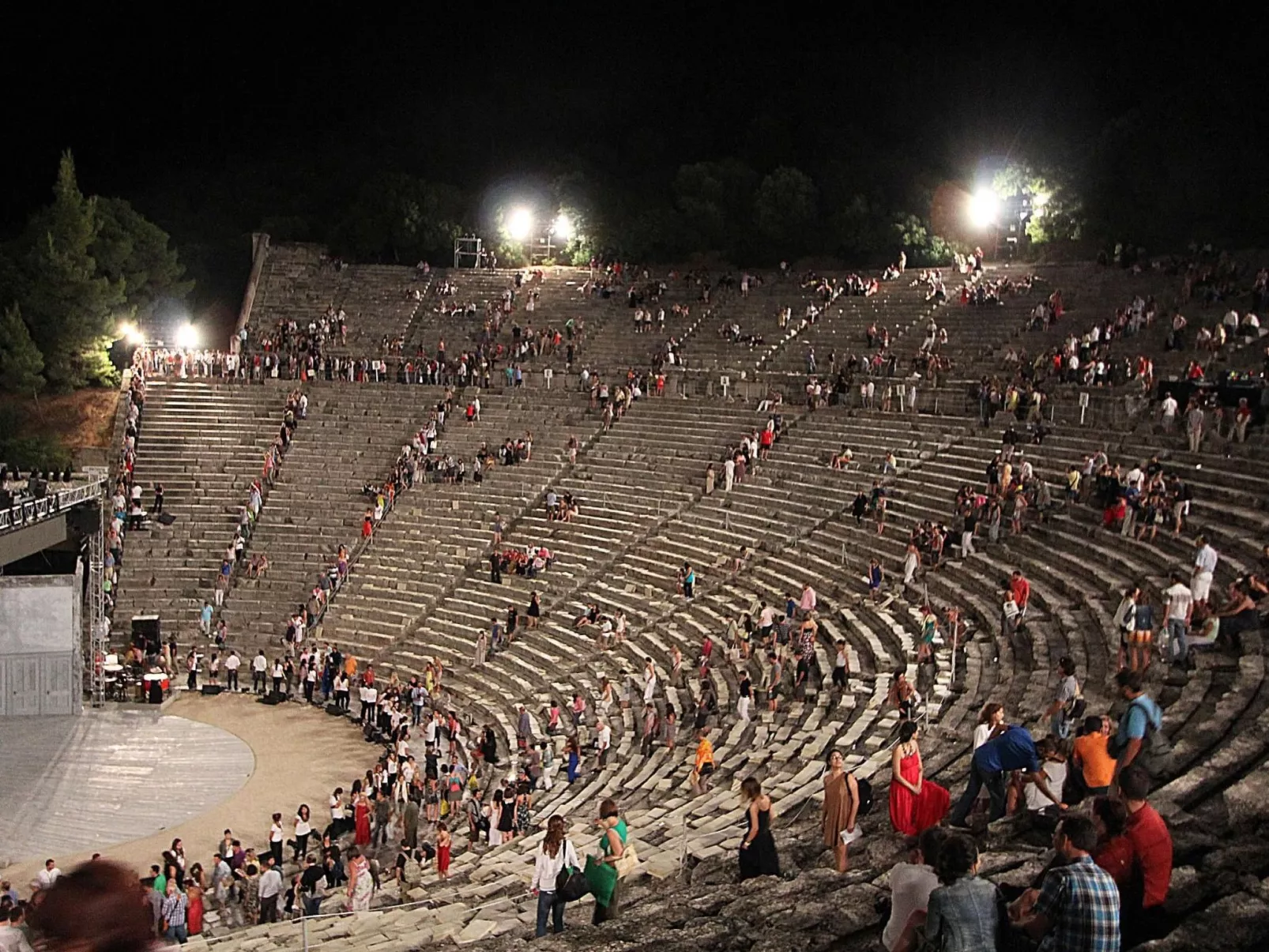 Zesa mit Balkon und Meerblick-Drinnen