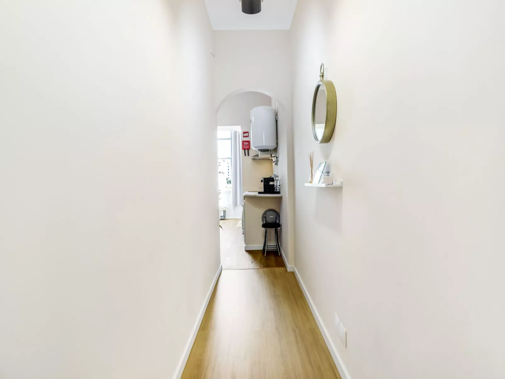 Lisboa Charming II - Inside