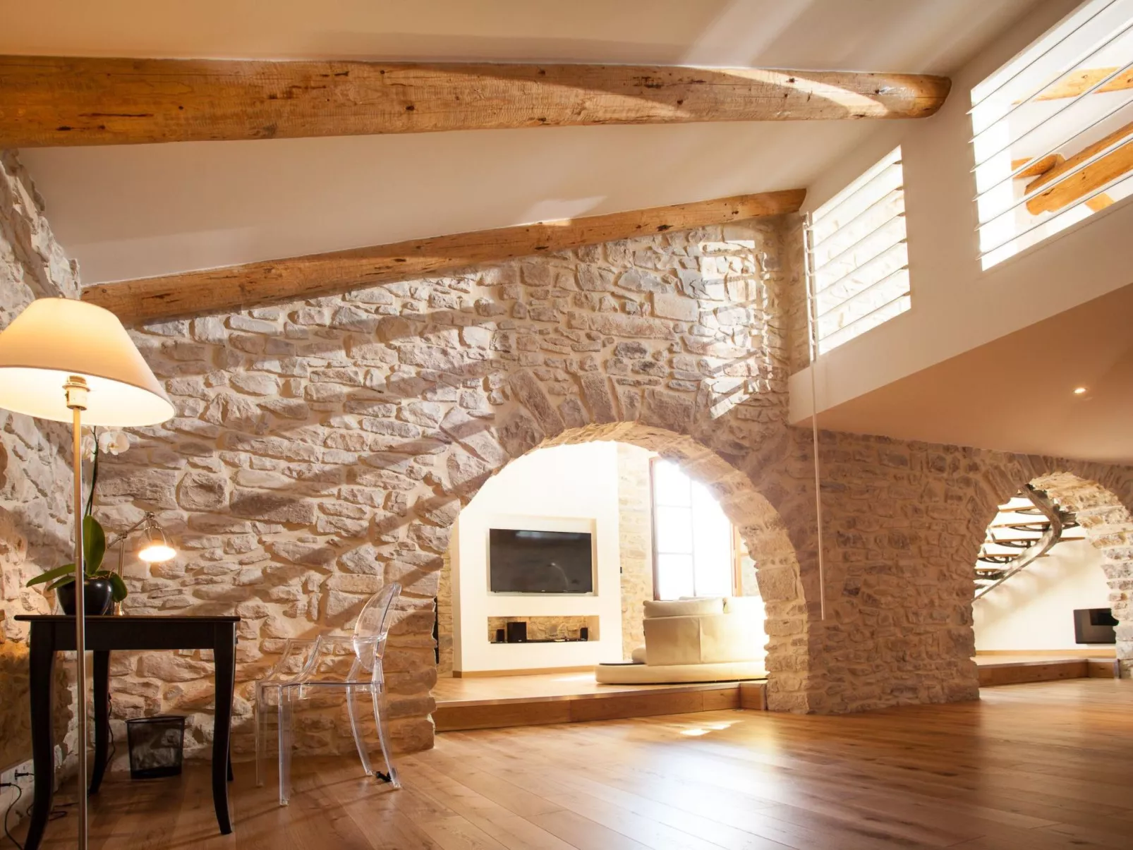 Domaine "Benjamin" mit Infinity-Pool-Image-tags.info