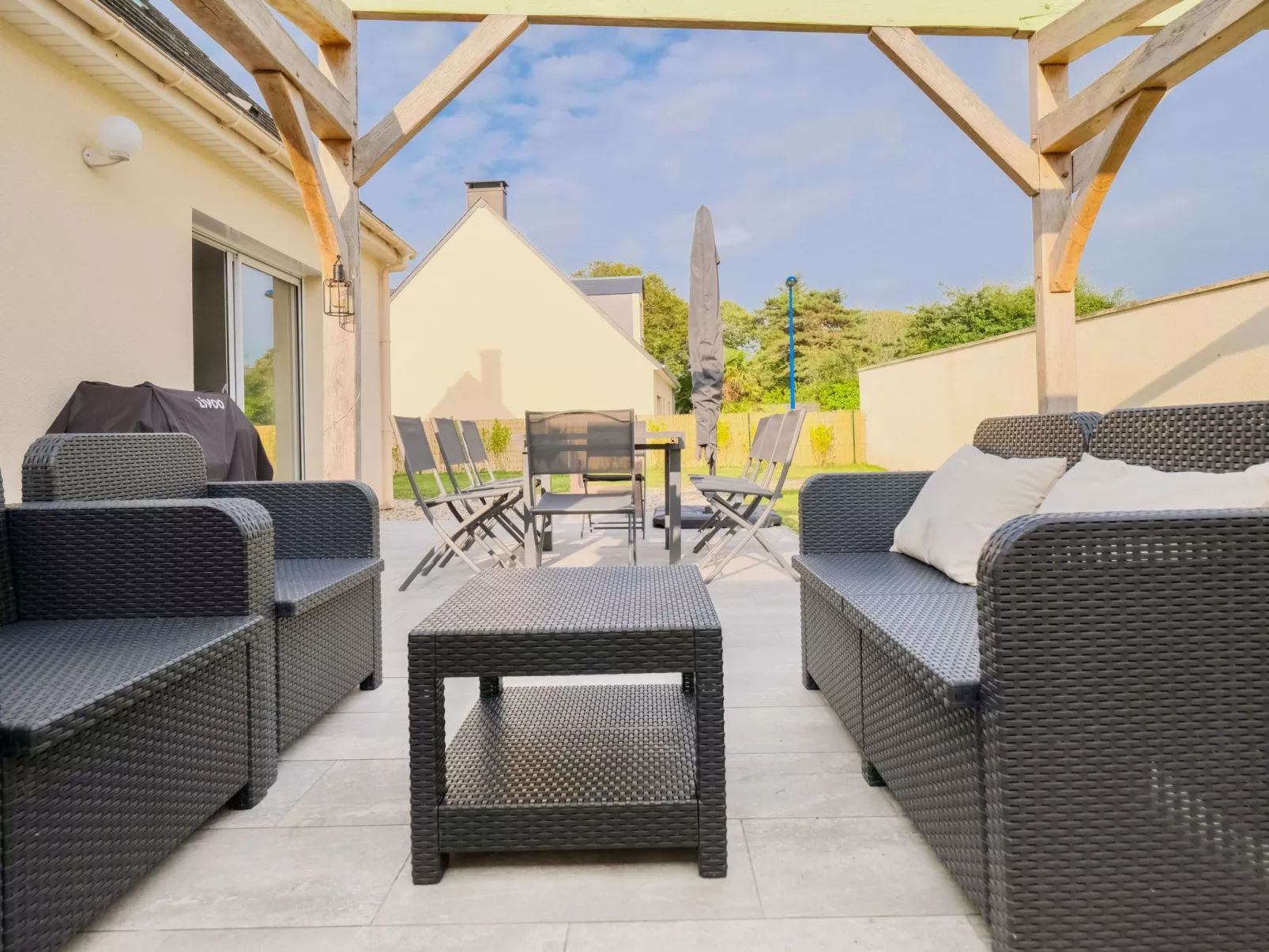 Haus "L'Oyat" mit Garten und Plancha-Drinnen