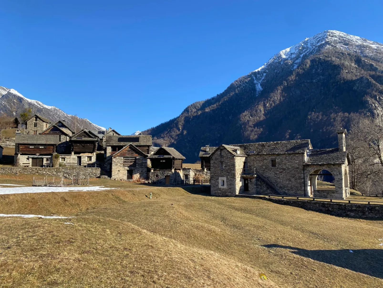 Rustico Monti di Rima-Image-tags.info