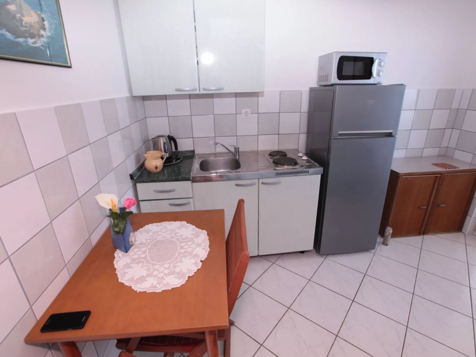 "SeaSide" mit Blick auf das Wasser-Dedans