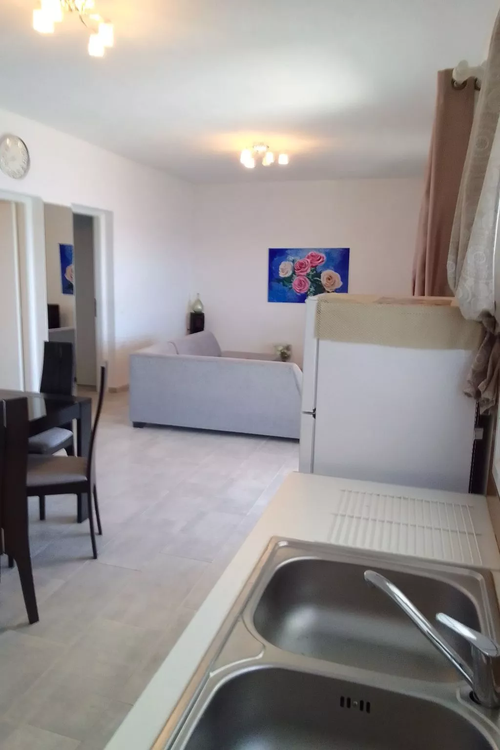 Charmantes Ferienhaus in Ia mit Privater Terrasse-Inside