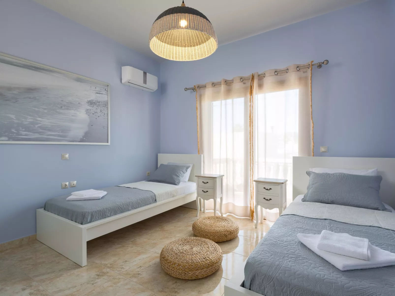 Geräumige Villa Evelyn für 10 Personen mit Pool-Inside