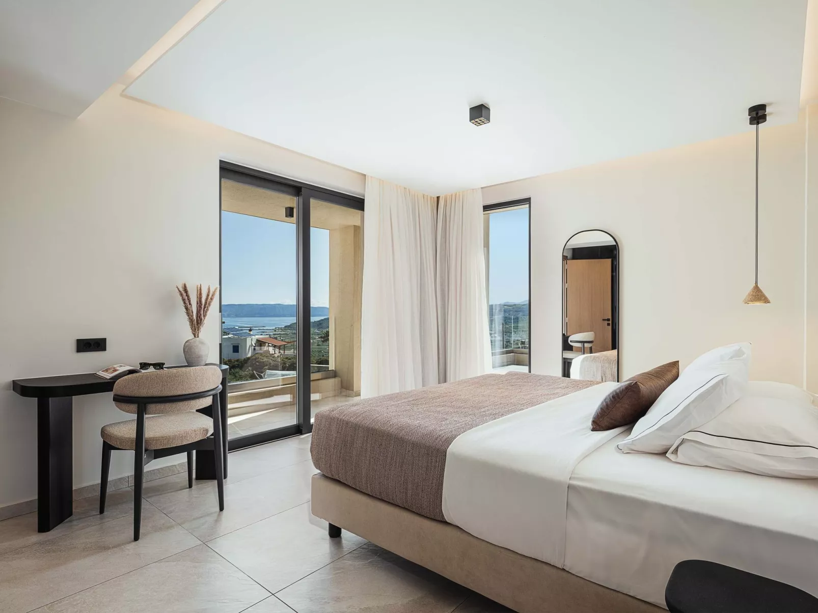 Rastoni Villa I 'Free' beheizter Pool, Panoramablick-Dedans