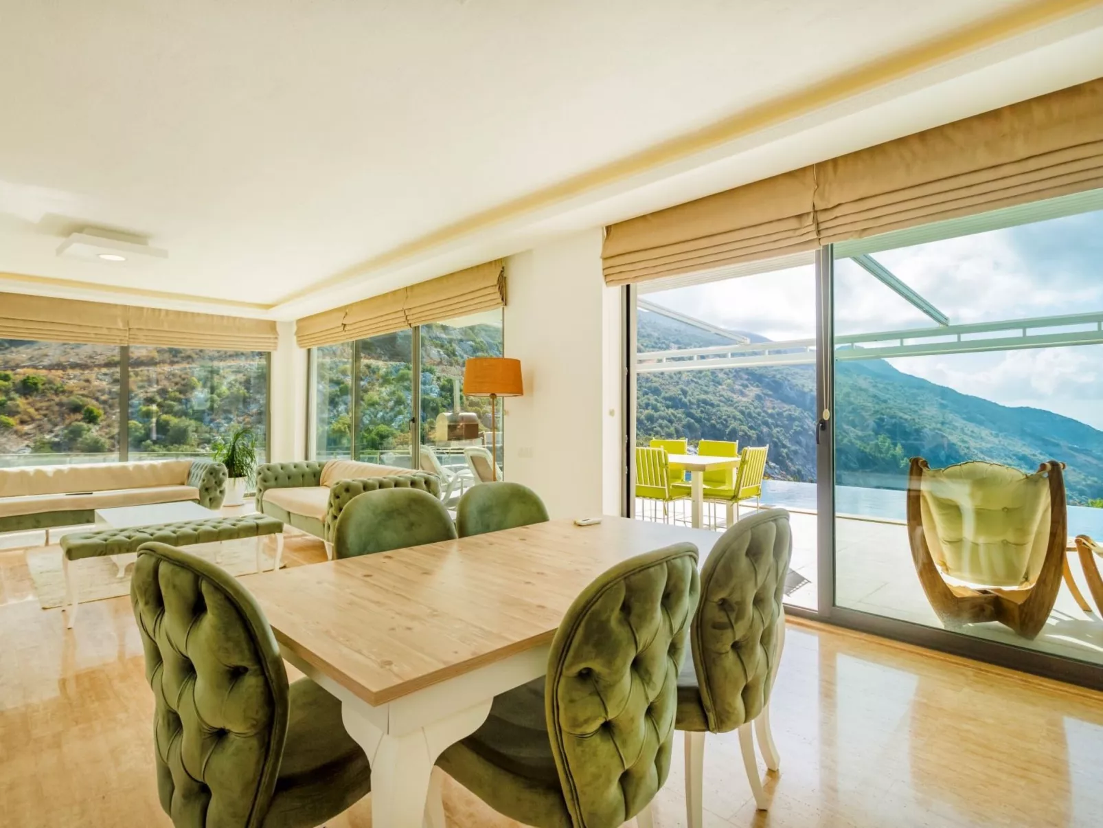 Villa Infinty Wild für 2 Personen und 2 Kinder-Dedans