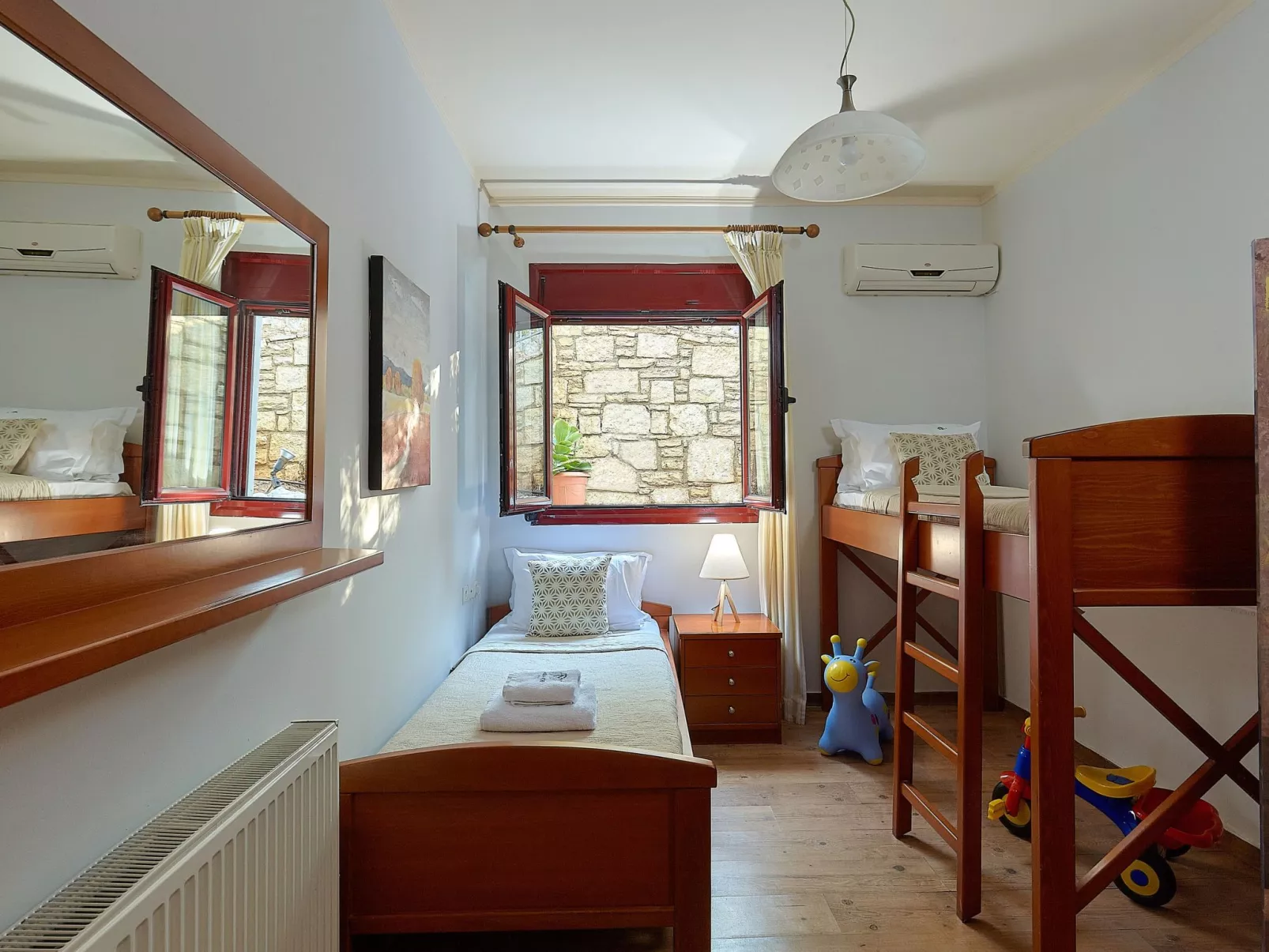 Dioni für 6 Personen und 1 Kind-Image-tags.info