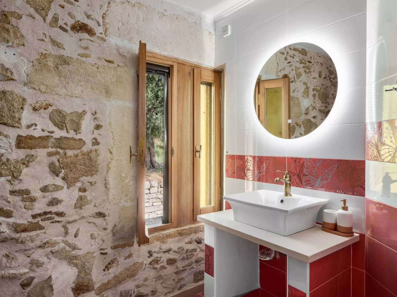 Neue Villa Myre 3, Privater Pool und 3 Wohnungen-Dedans