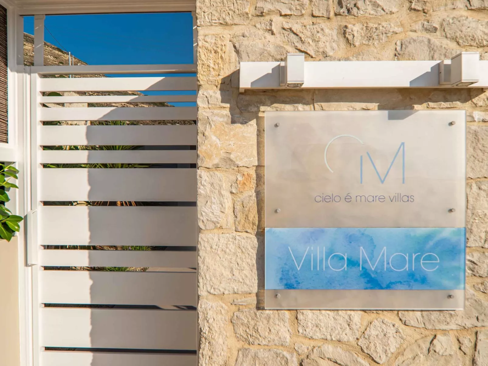 Villa Mare I ''Free'' Beheizter Pool, Unendlich blau-Inside