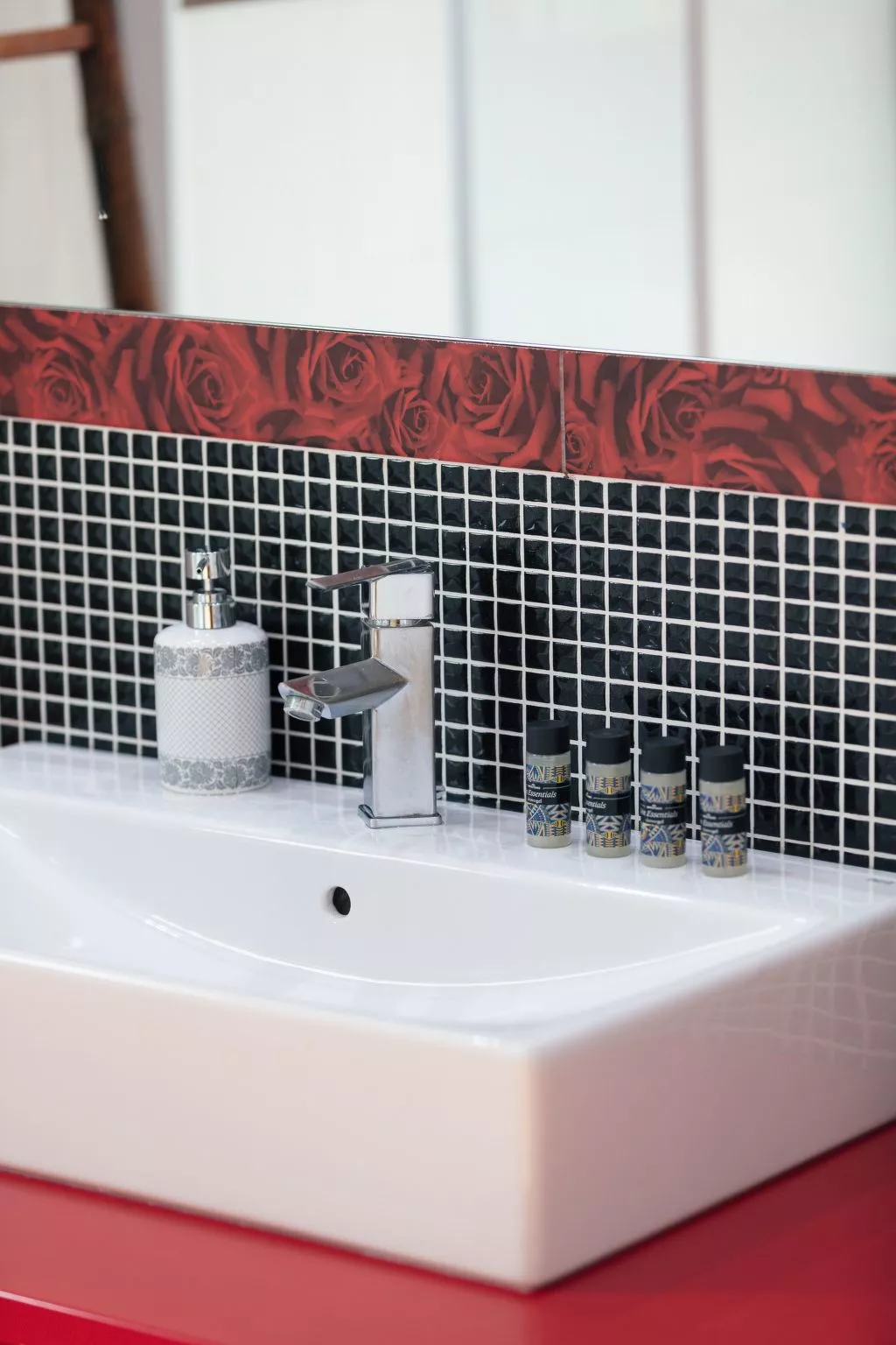 Villa, Privater Pool Gehweite zu Annehmlichkeiten-Inside