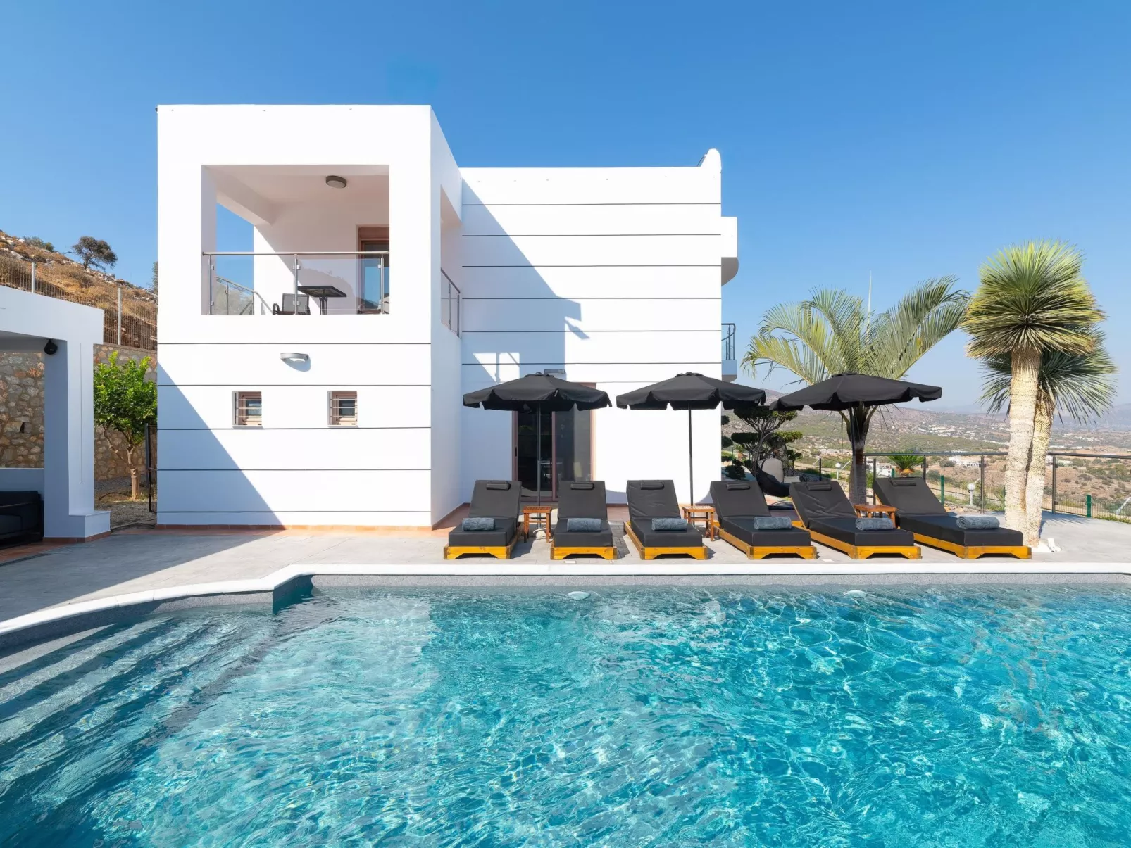 Vitzi Vista Villa-Image-tags.info