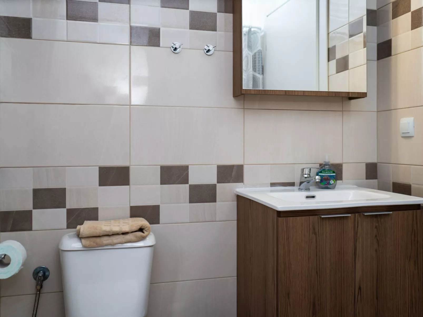 Fani's Haus unter Meteora-Drinnen