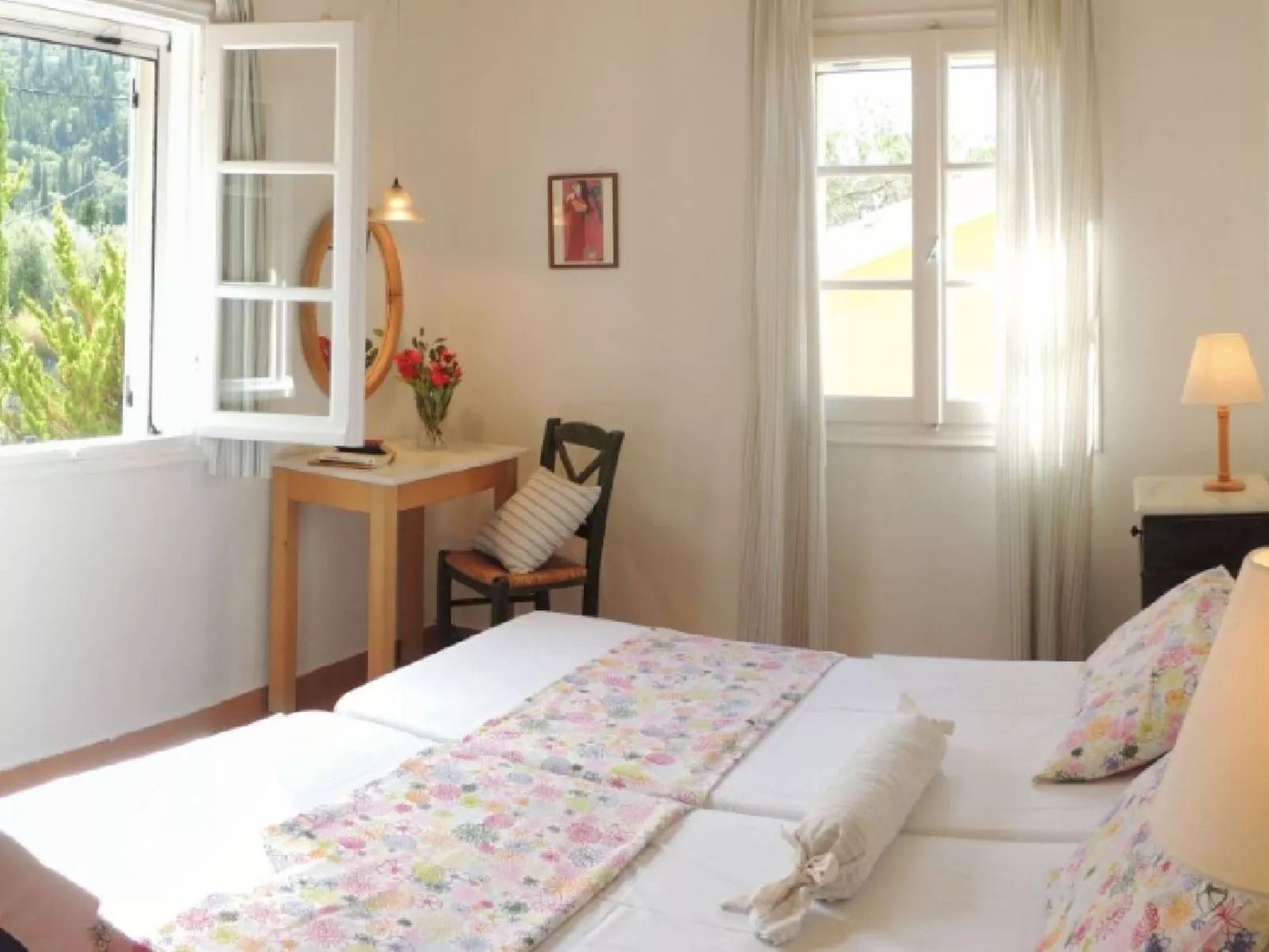 Wohnung mit gemeinsamem großen Pool und Kinderbecken-Dedans