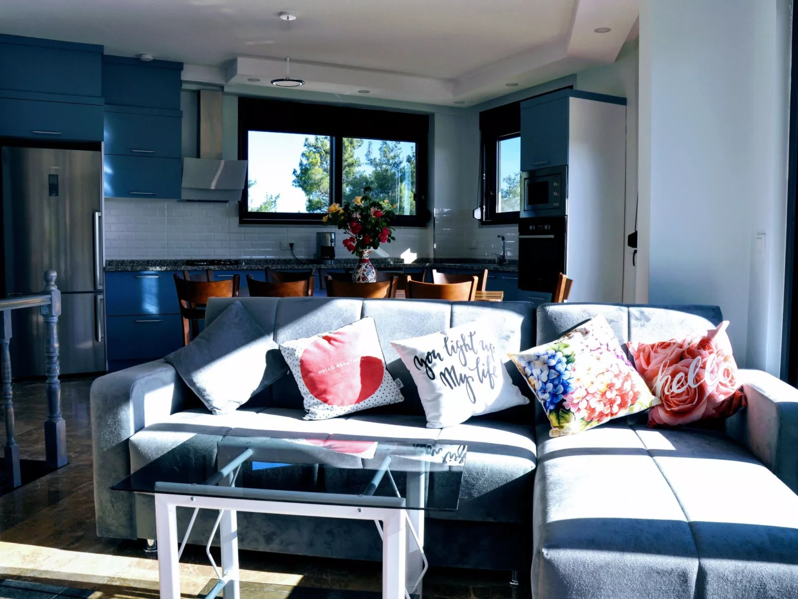 Berghütte mit eigenem Pool - Drinnen