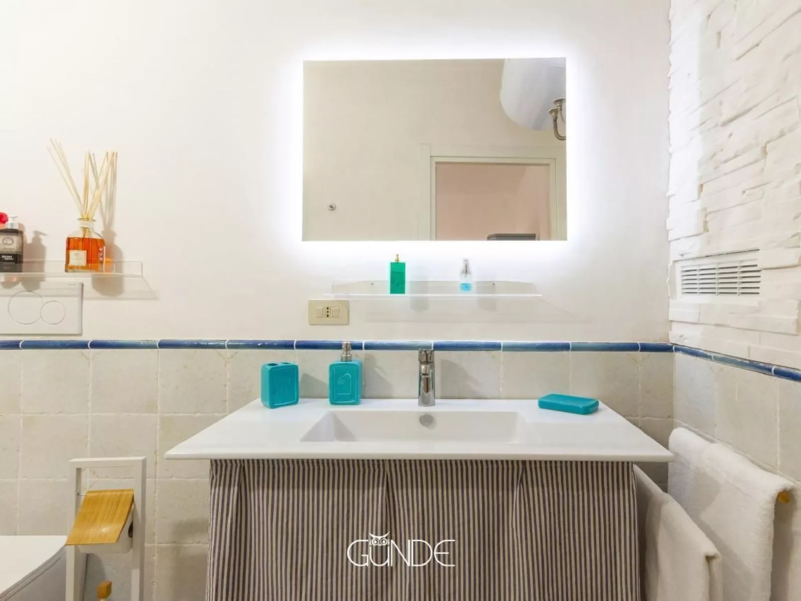 Das Bauernhaus - La Casa Contadina-Drinnen