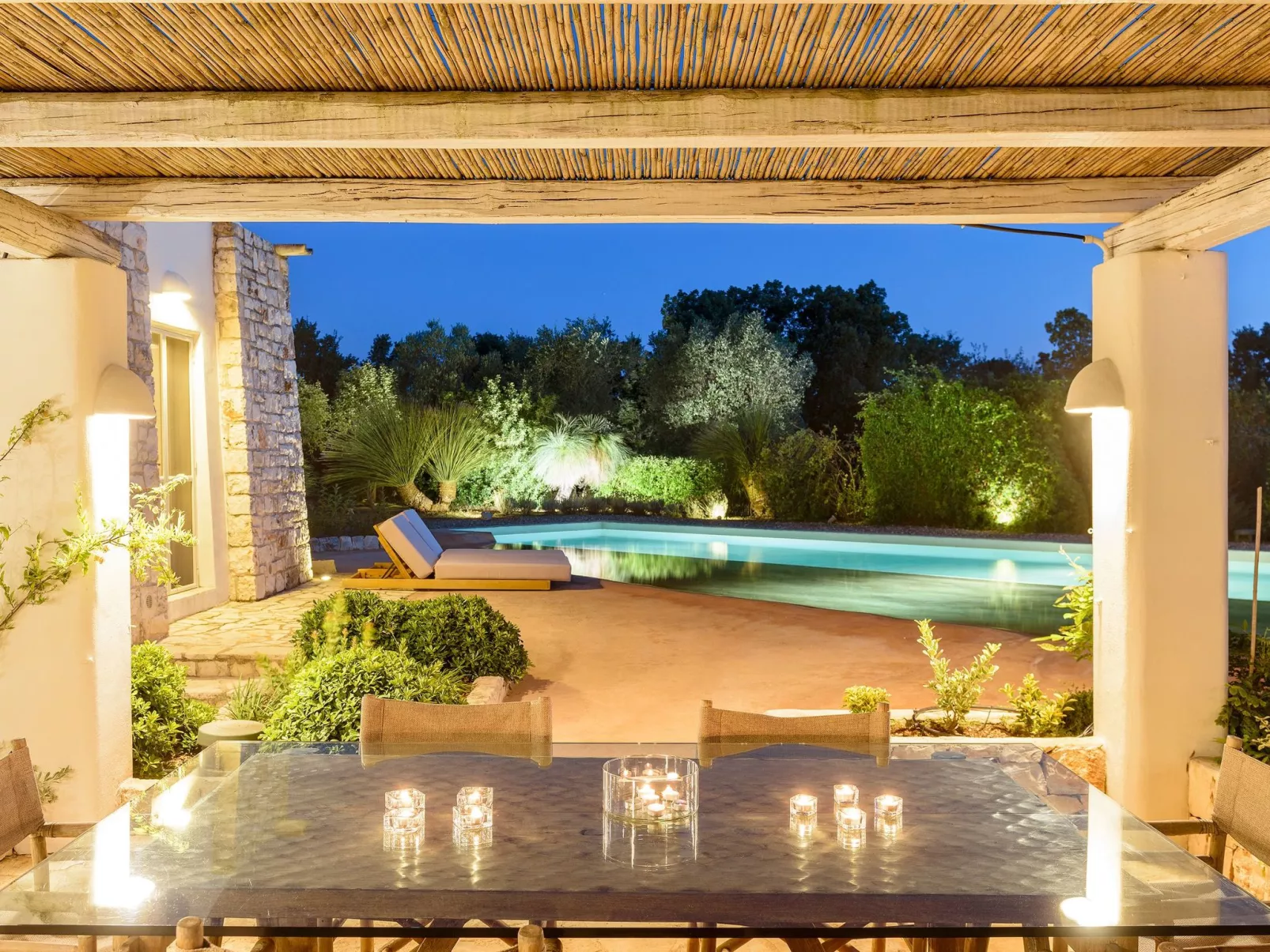 In Ostuni mit Privatem Pool-Drinnen