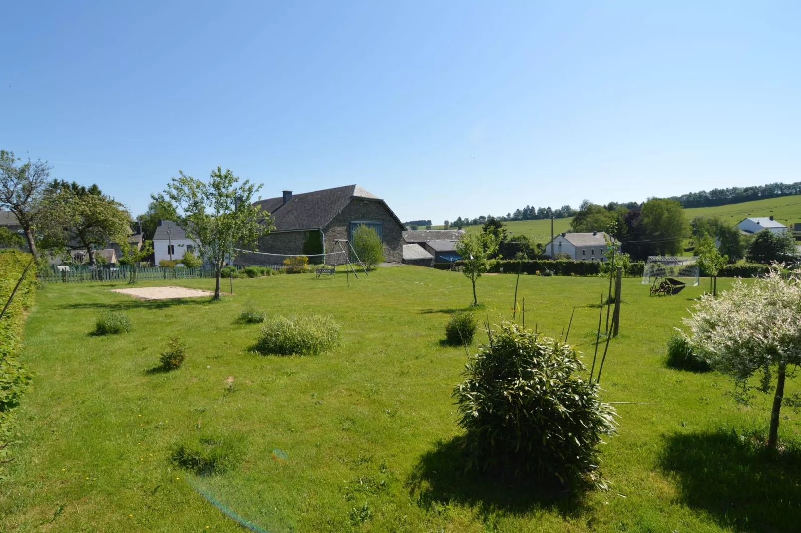 Gîte du Rancourt-Jardin d'été