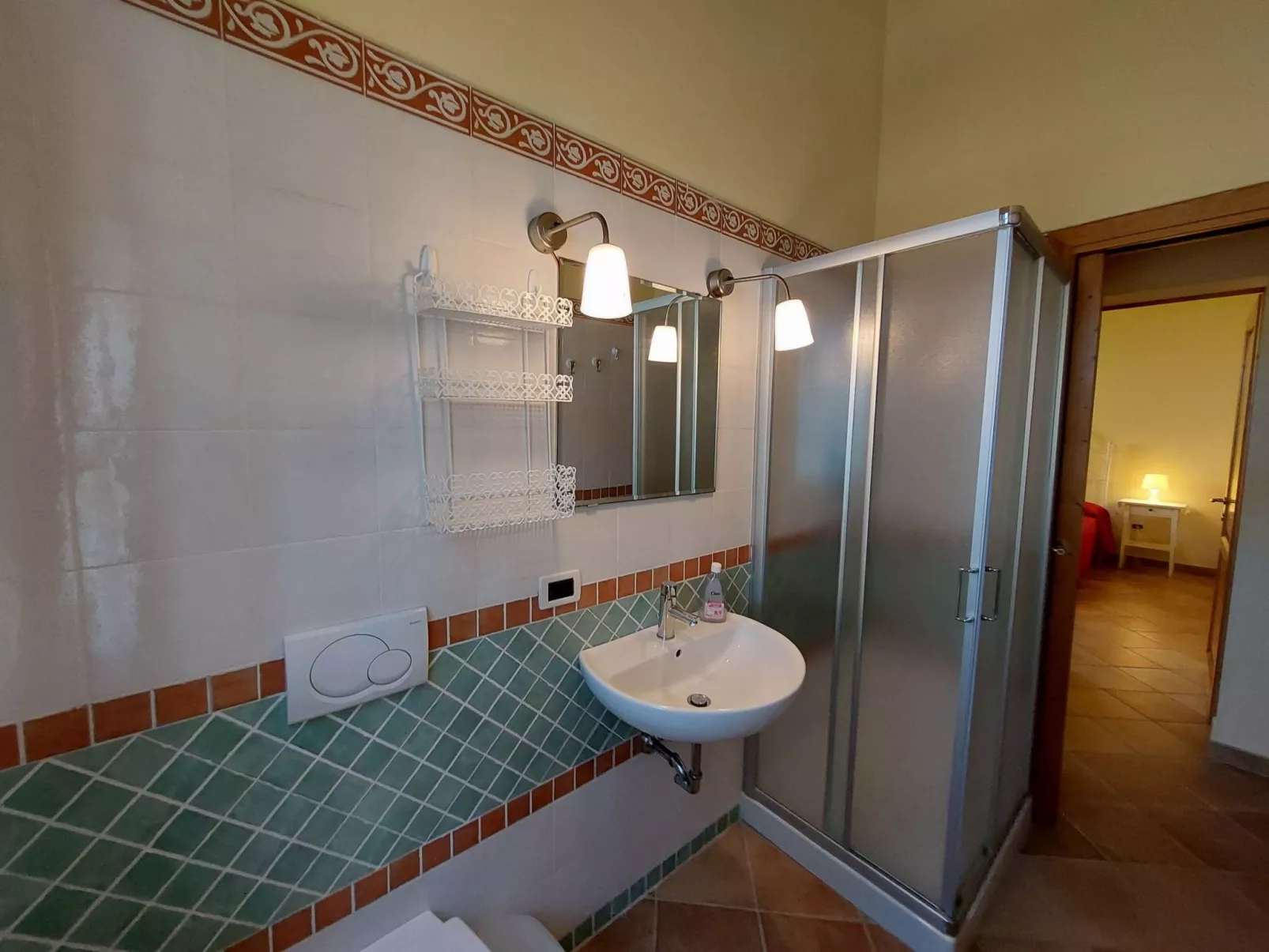 Melo Peperosa' Wohnung mit Terrasse-Drinnen