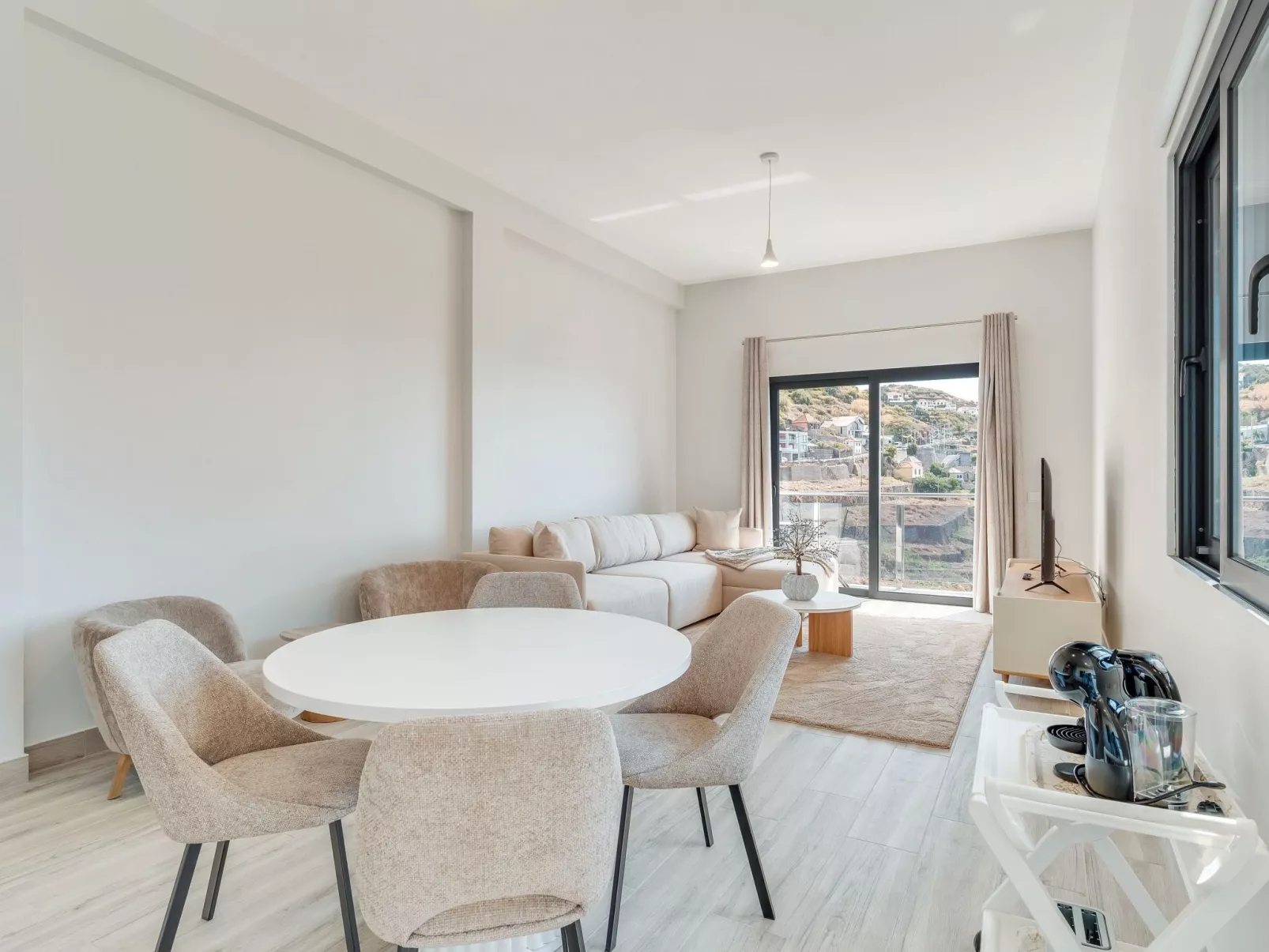 "Alegria Residencial"