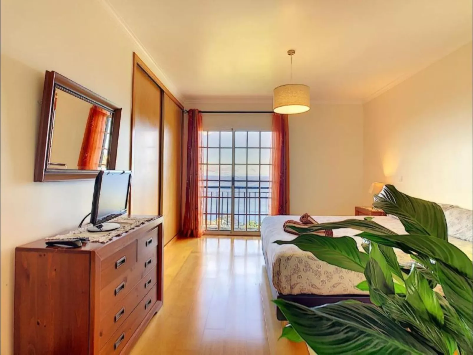 Villa "Casa Laranja" mit Bergblick