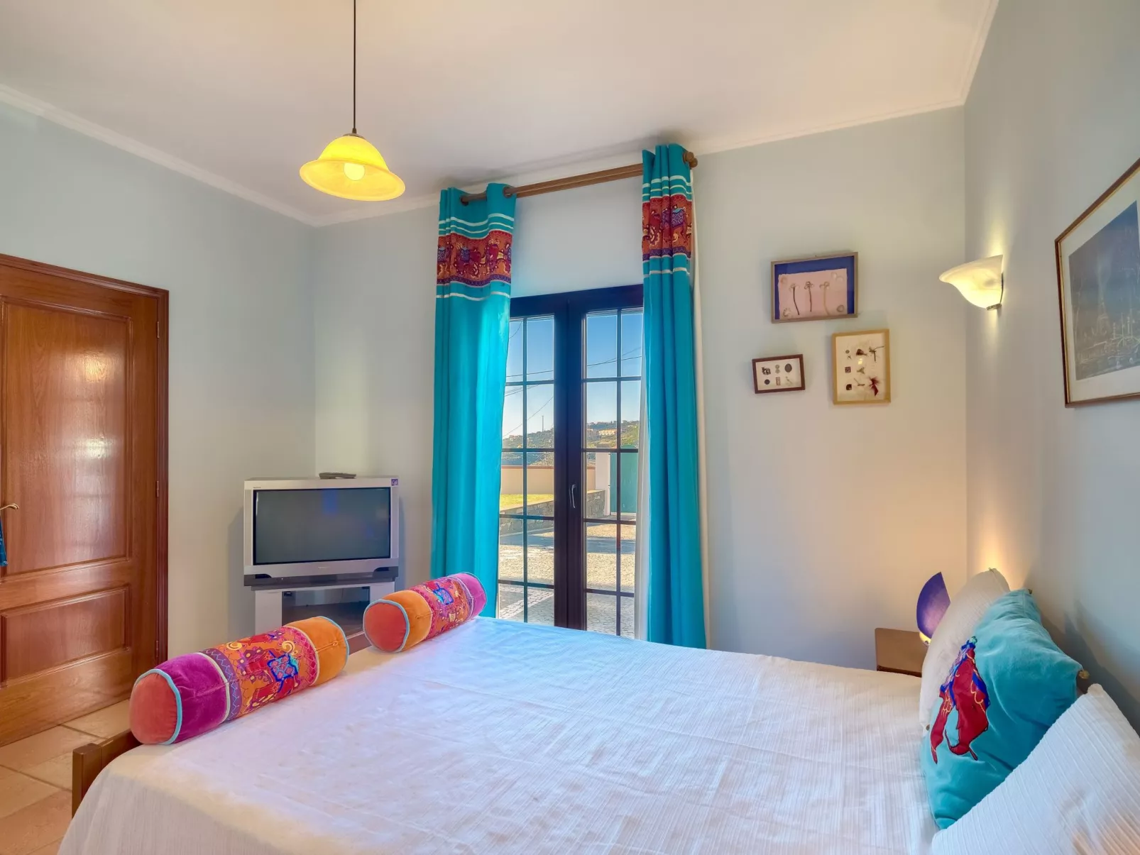 Königliche Villa Amores-Dedans