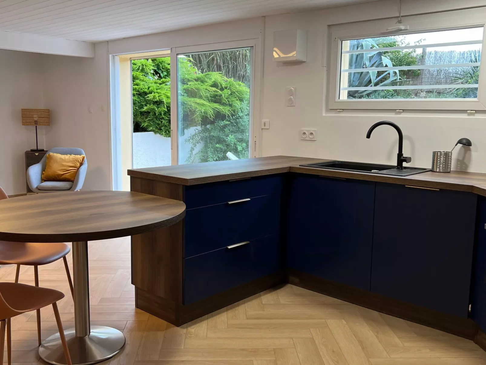 Prächtige Villa mit exotischem Garten, Strand 200m entfernt-Dedans