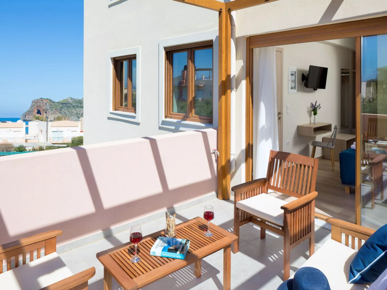 Neue Villa Panorea in Strandnähe mit absoluter Privatsphäre-Drinnen