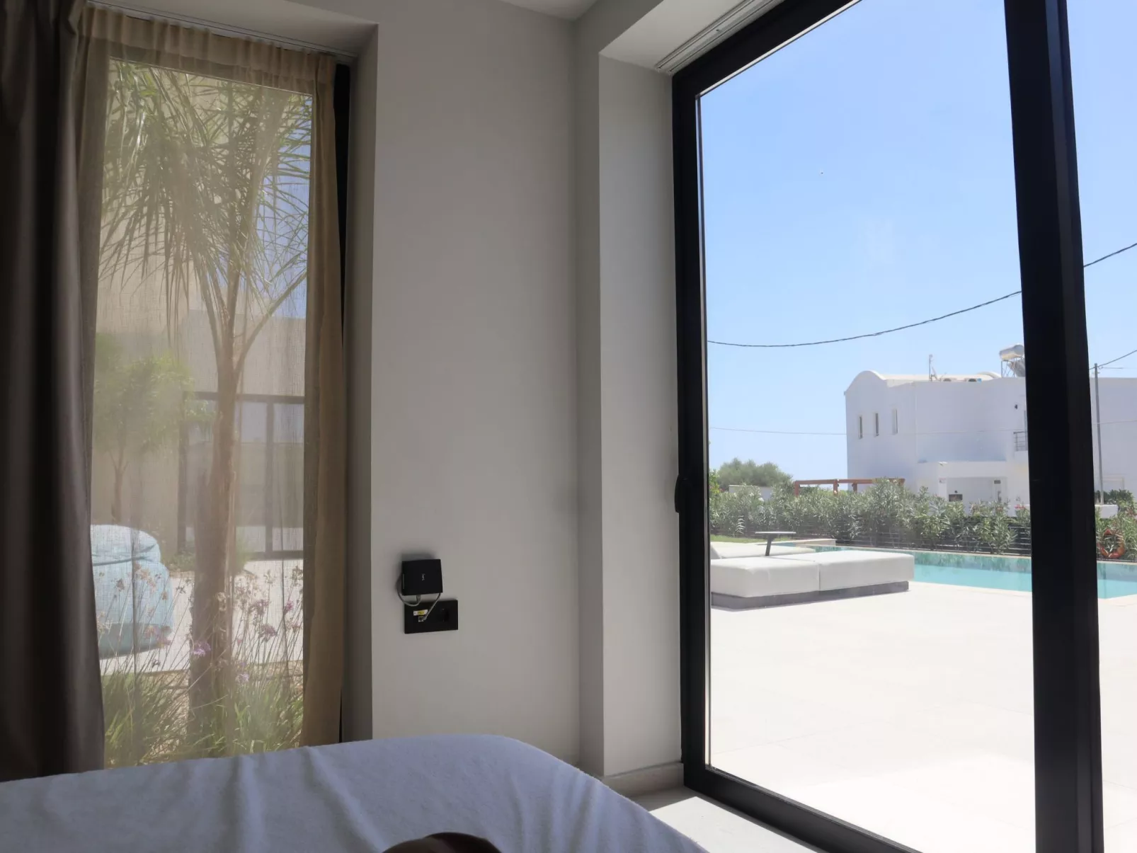 Trapezia Luxury Living - Mondstein-Dedans