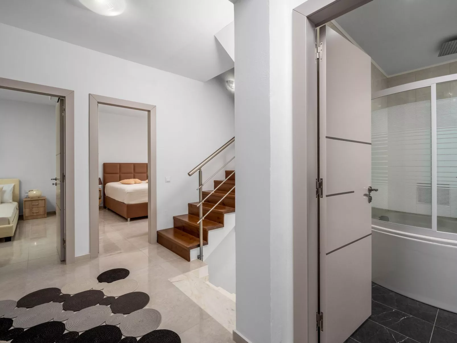 Versteckte Villa-Image-tags.info