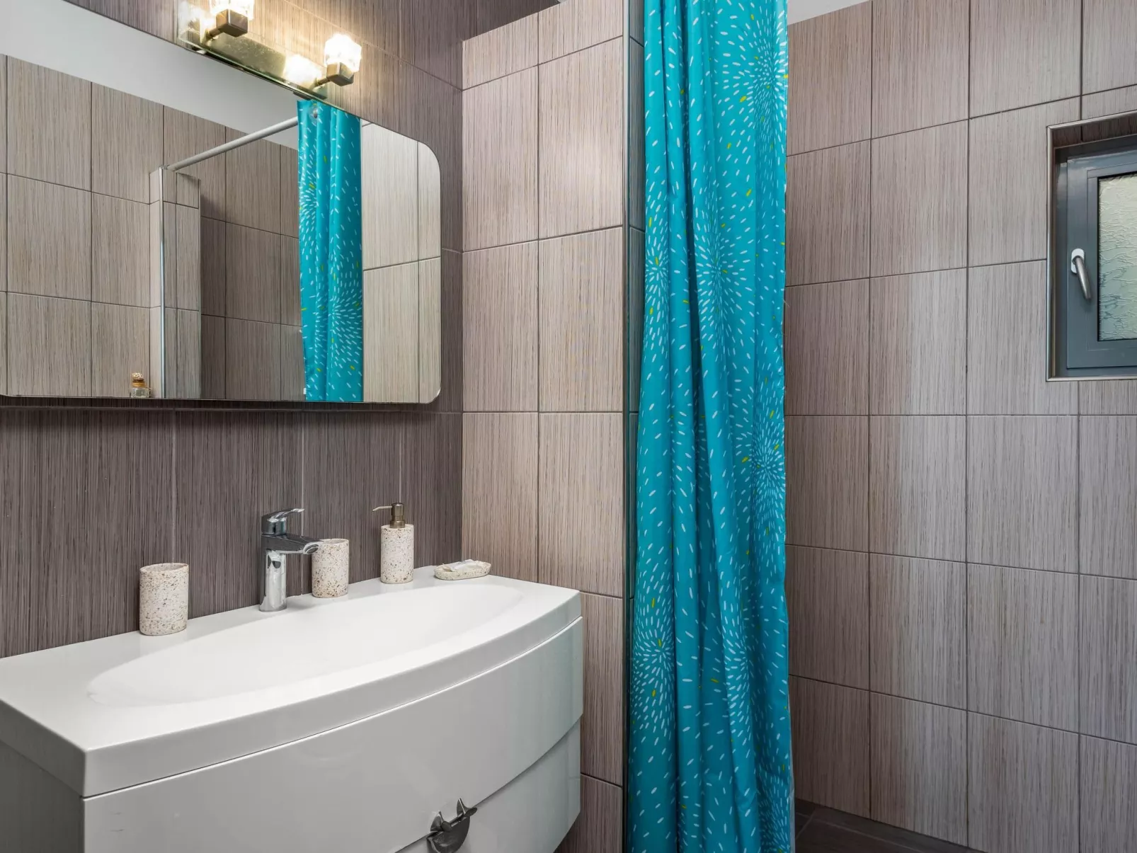 Villa Articiano mit Whirlpool und herrlicher Aussicht-Dedans