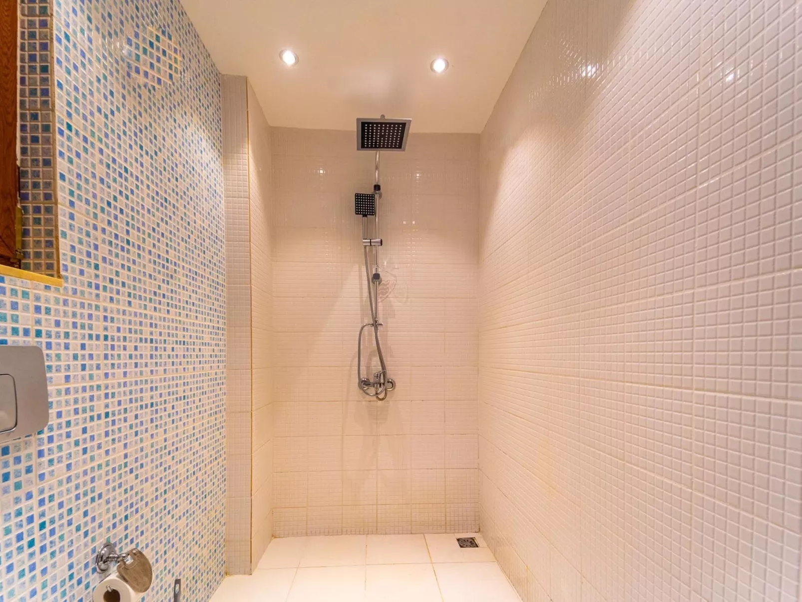 Villa aus Naturstein für 8 im Zentrum von Kalkan-Drinnen