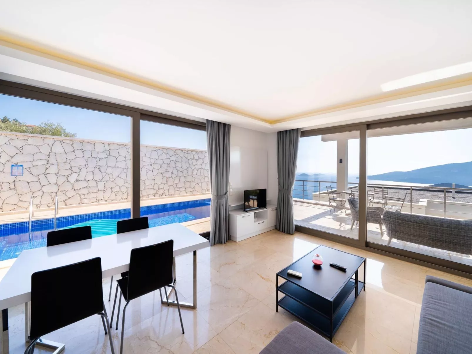 Villa Mini Arden mit Privatem Pool und Meerblick-Image-tags.info