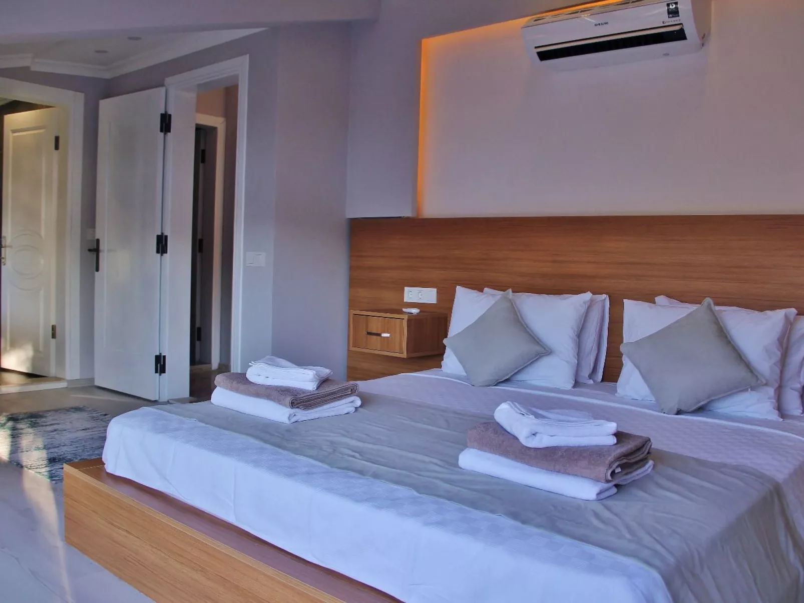 In Kalkan mit Privatem Pool-Drinnen