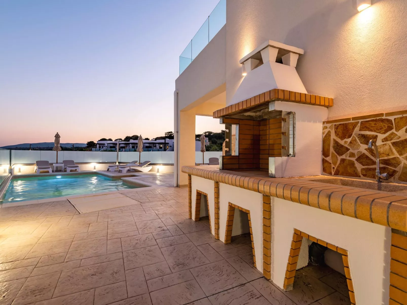 Traditionelle griechische Ferienvilla Eventide-Image-tags.info