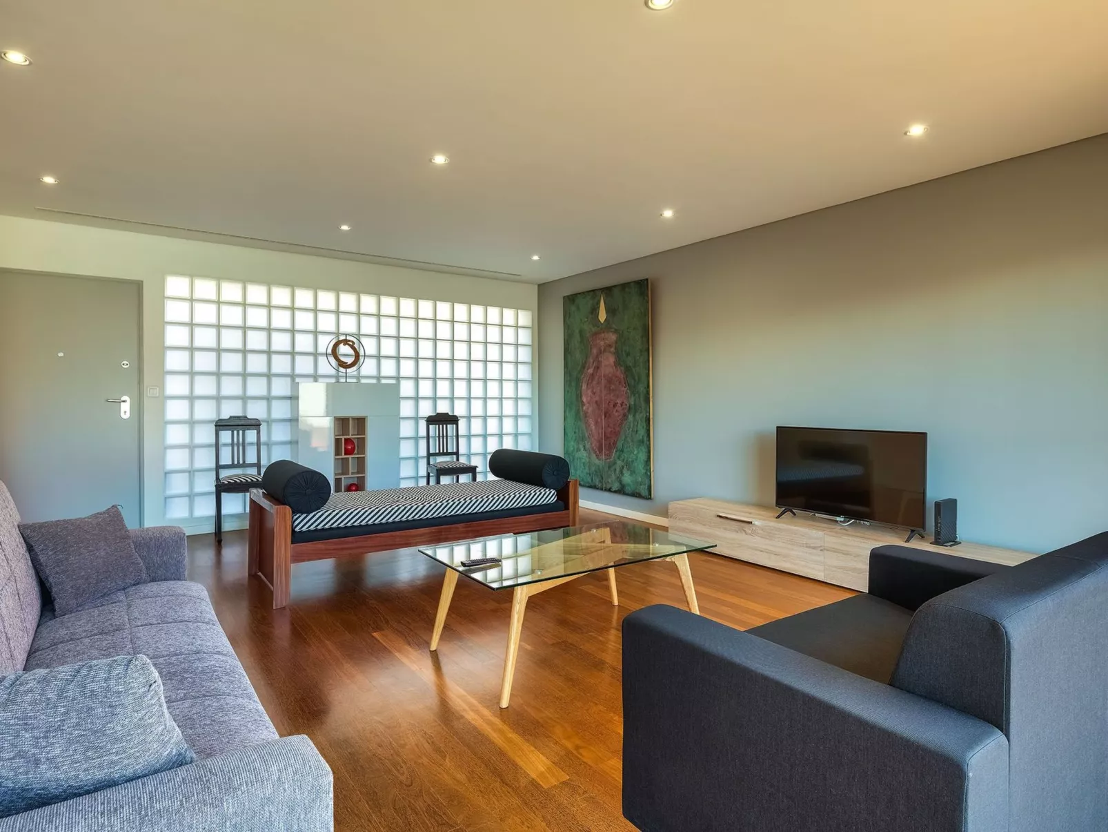 Villa Quinta Nogueira IV-Image-tags.info