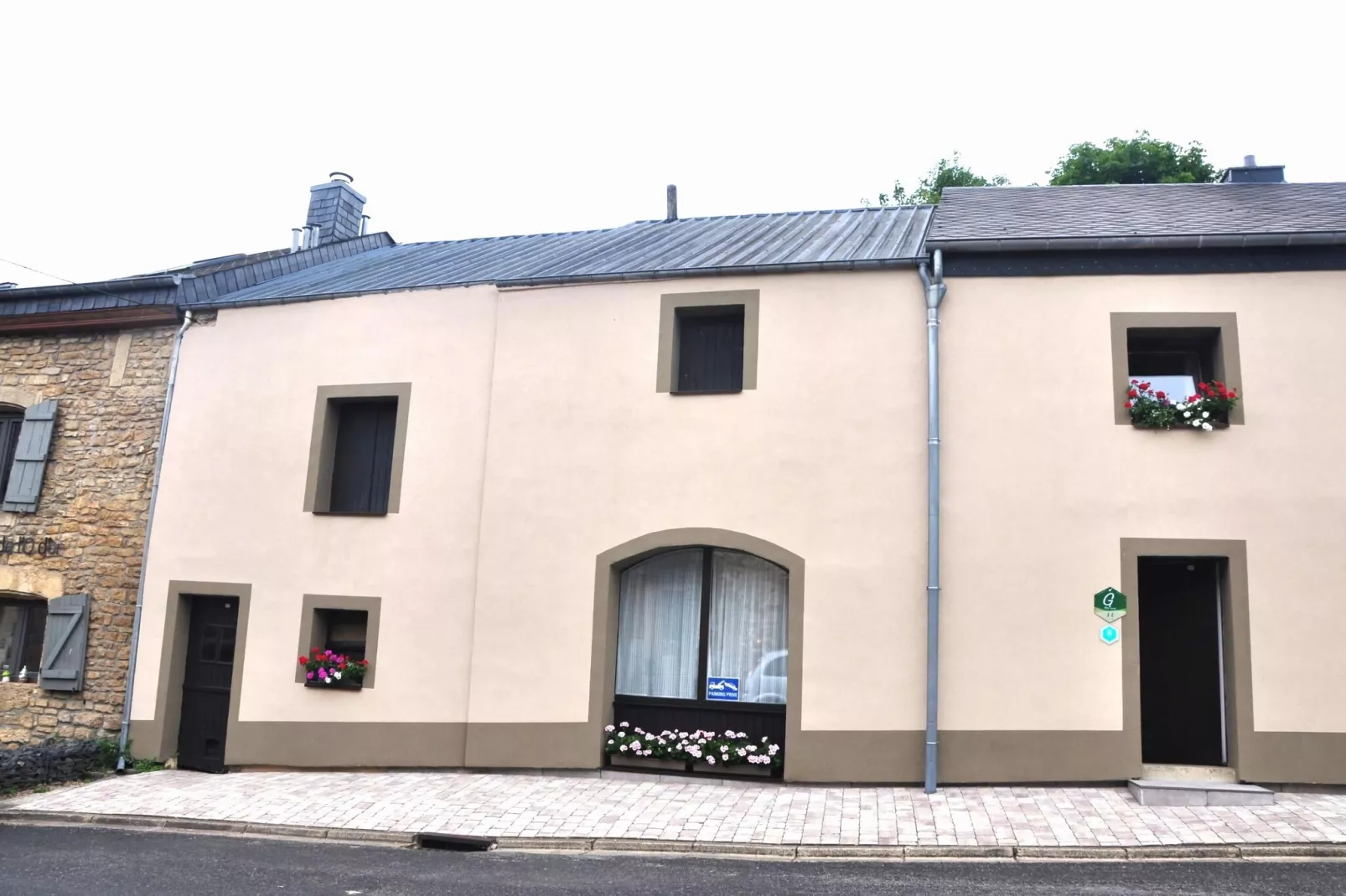 Le relais d'Orval-Exterior summer