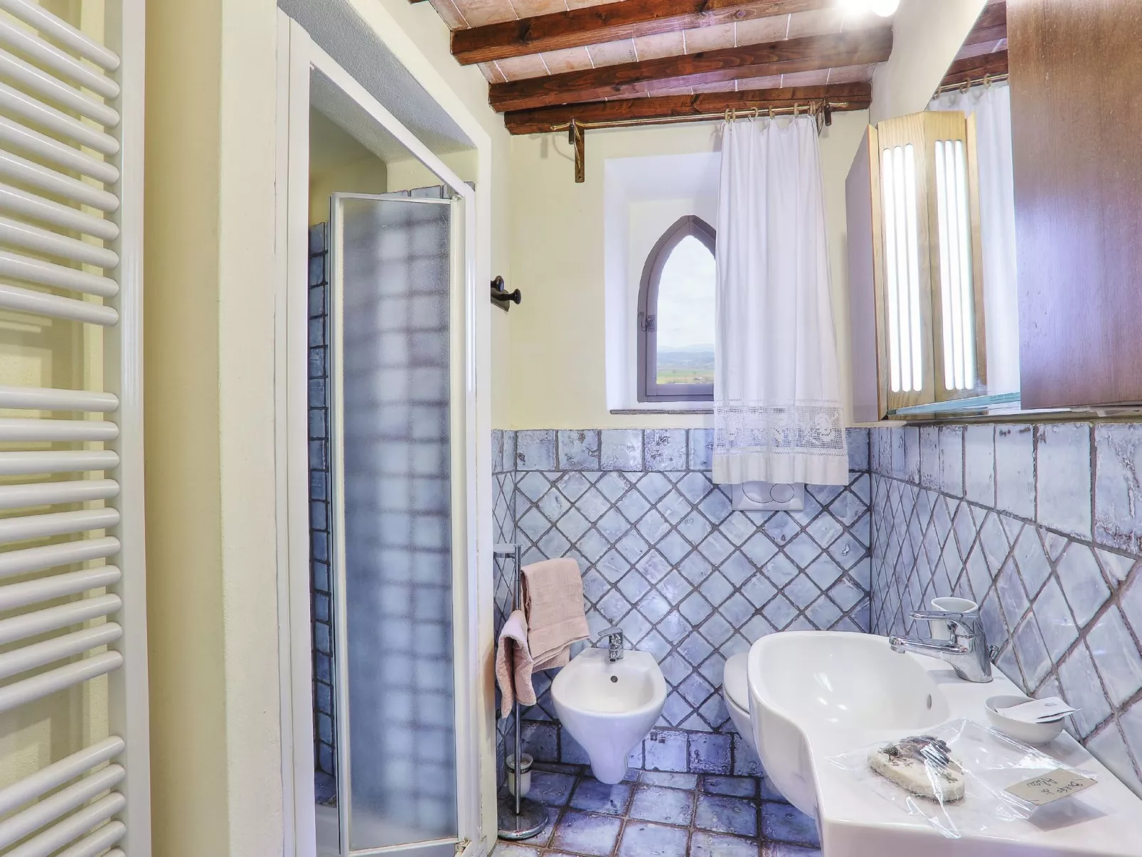 Villa 'La Canonica' mit Gemeinschaftspool-Dedans