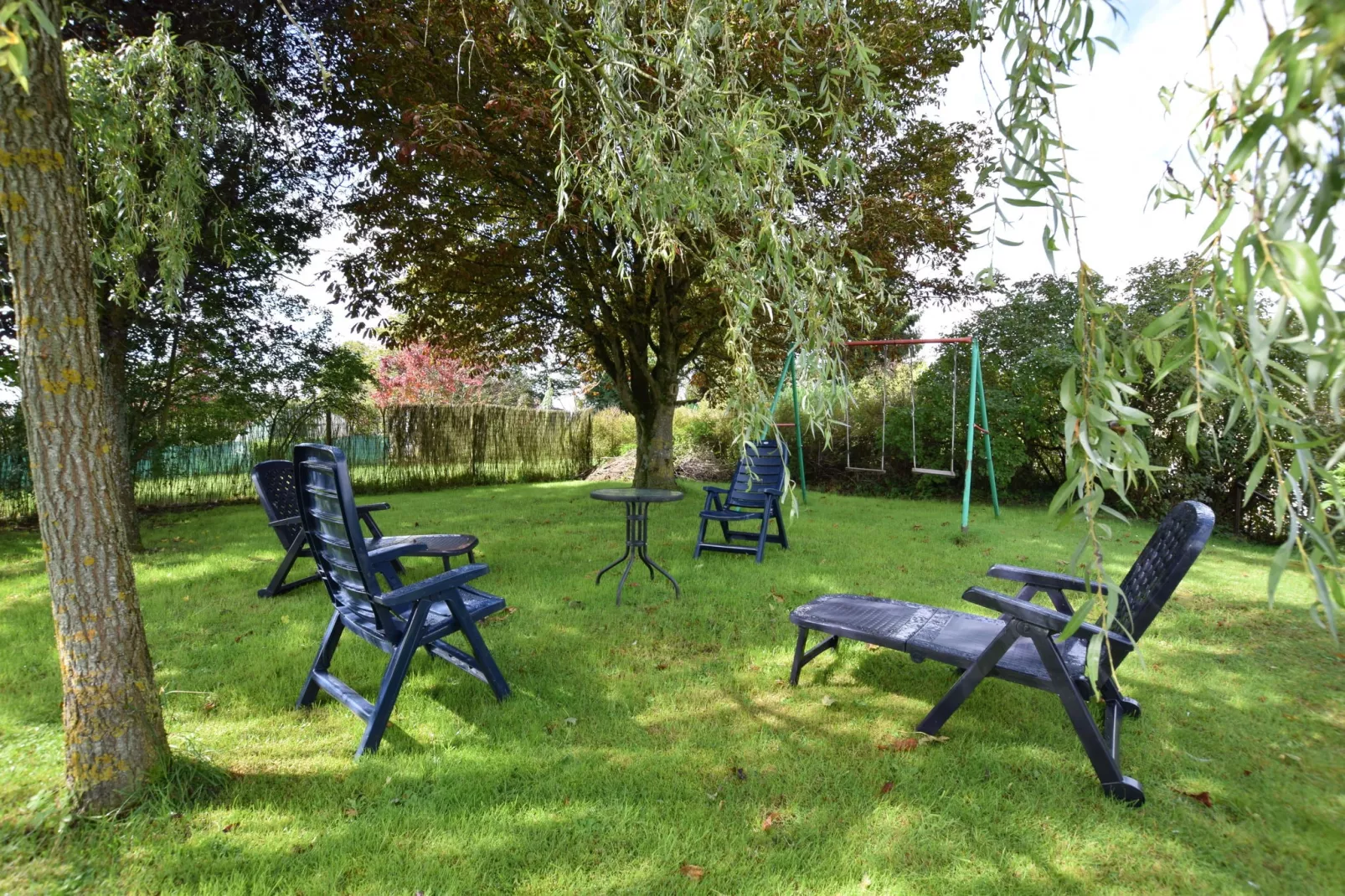 Le relais d'Orval-Gardens summer