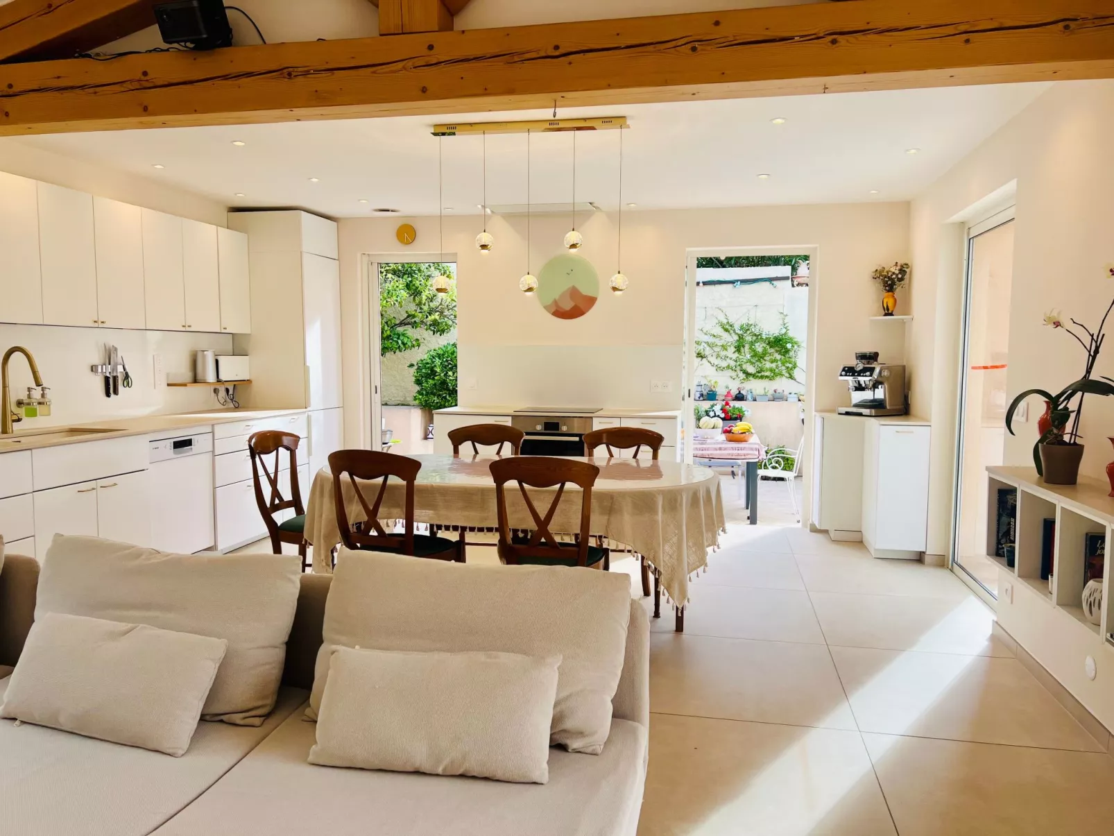 "Villa Cypangha"-Dedans